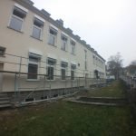 Gebäude 55 der Augusta-Kaserne in Koblenz, Situation nach Fertigstellung Dachdecker und WDVS